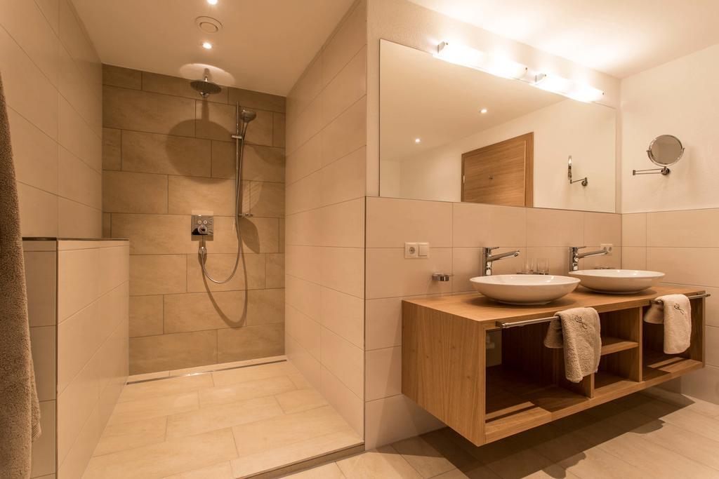 פיס Slow Living Suite - Ferienwohnung Mit Privater Sauna & Garten מראה חיצוני תמונה