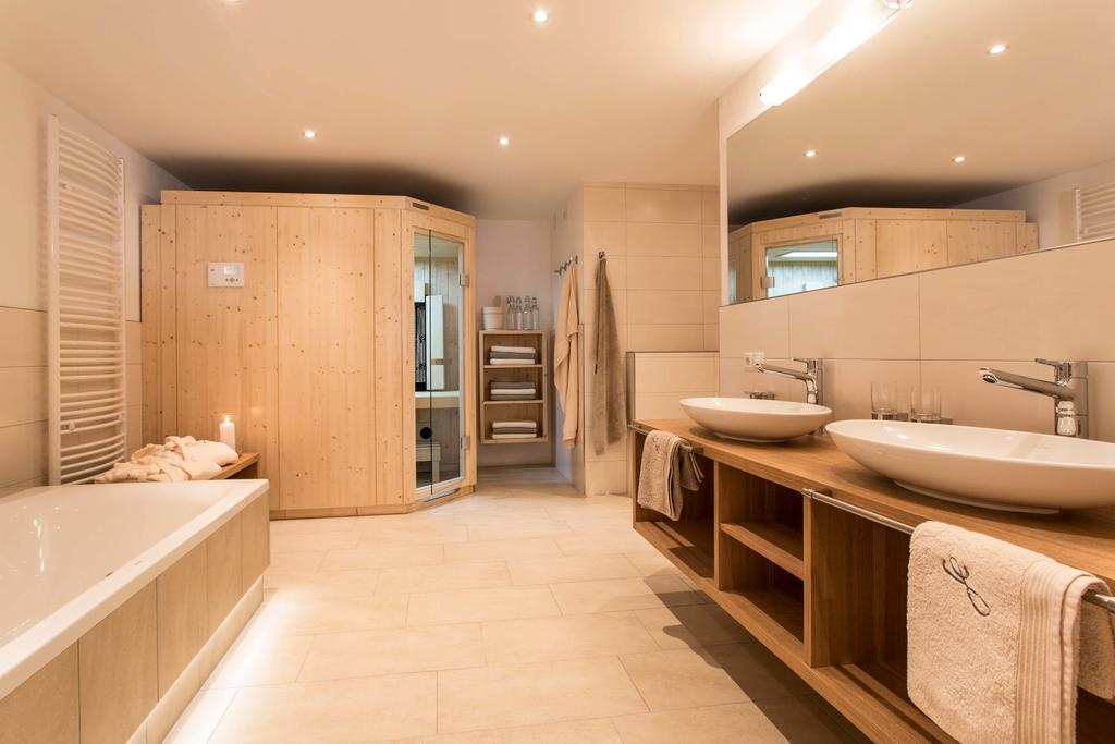 פיס Slow Living Suite - Ferienwohnung Mit Privater Sauna & Garten מראה חיצוני תמונה