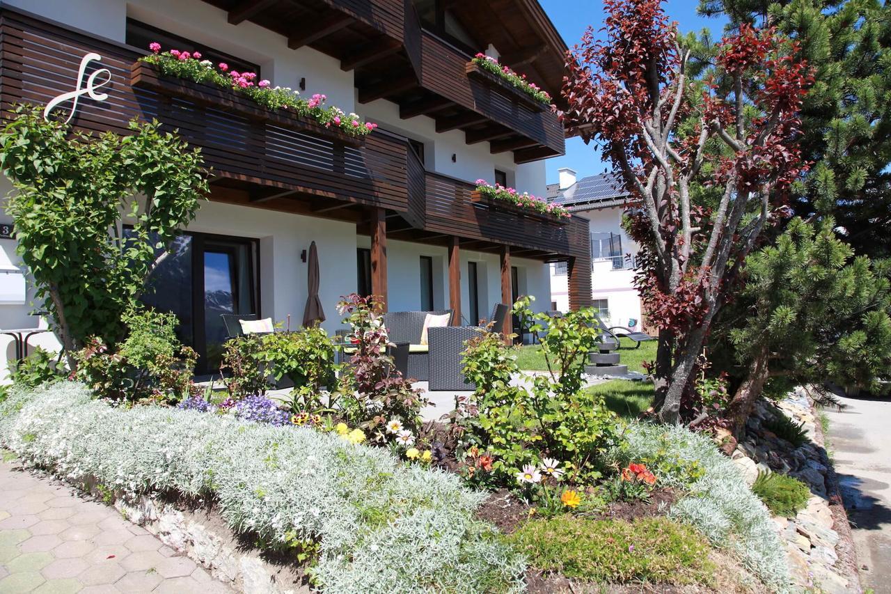 פיס Slow Living Suite - Ferienwohnung Mit Privater Sauna & Garten מראה חיצוני תמונה